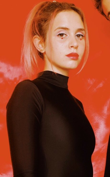 Mica Tenenbaum modelo sexy galería