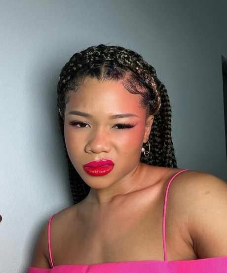 Storm Reid estrella porno gratis archivo