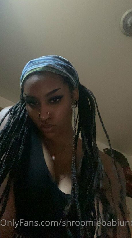 shroomiebabiuncensored sexo estrella porno foto