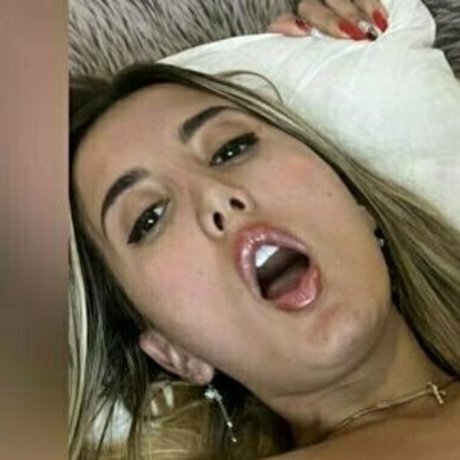 xxxnatyxxx modelo adulto fotos