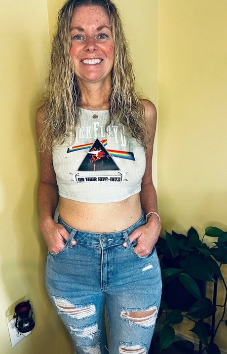 Mackenzie J estrella hermosa archivo