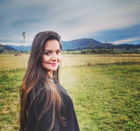 Thais Nakaguma estrella agradable recopilación