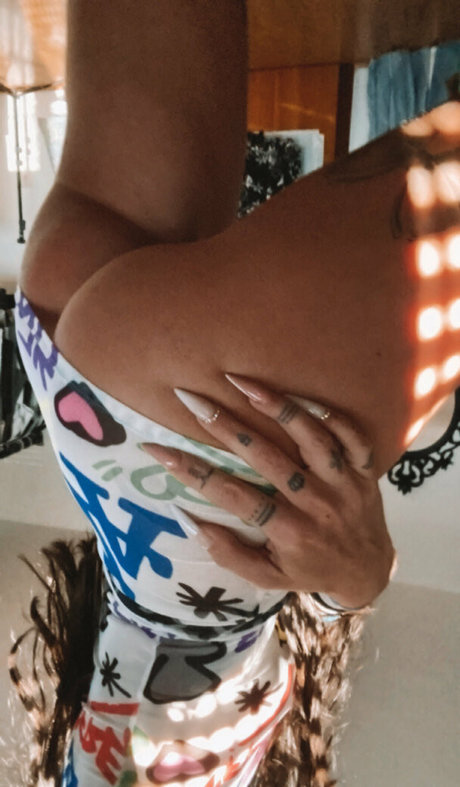 Ainna Inna__i hermosa estrella imágenes