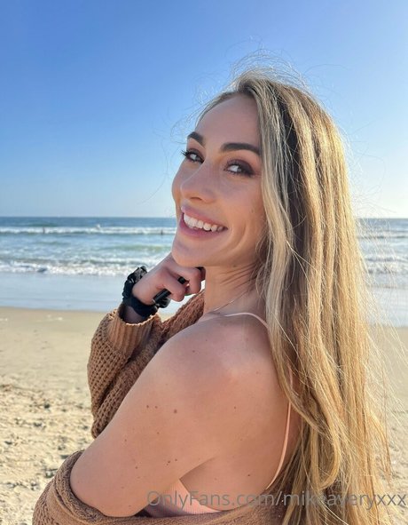 mikeaveryxxx buena actriz imágenes