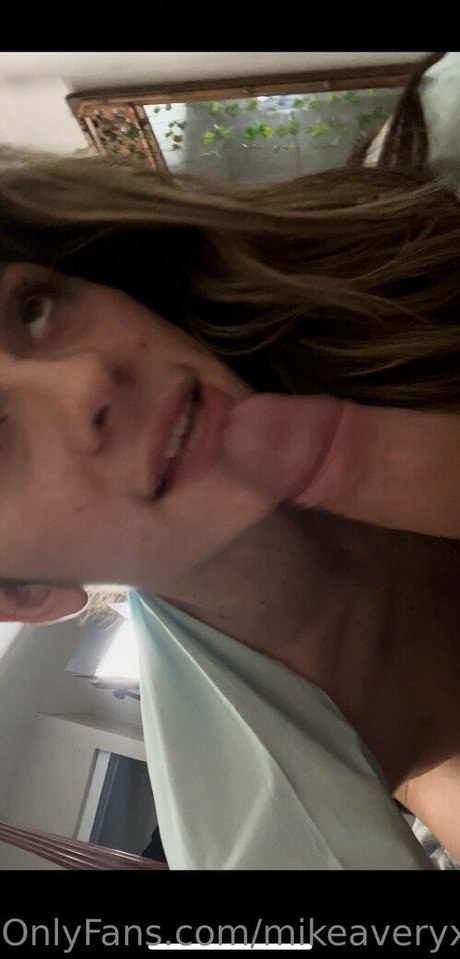mikeaveryxxx estrella porno desnuda recopilación