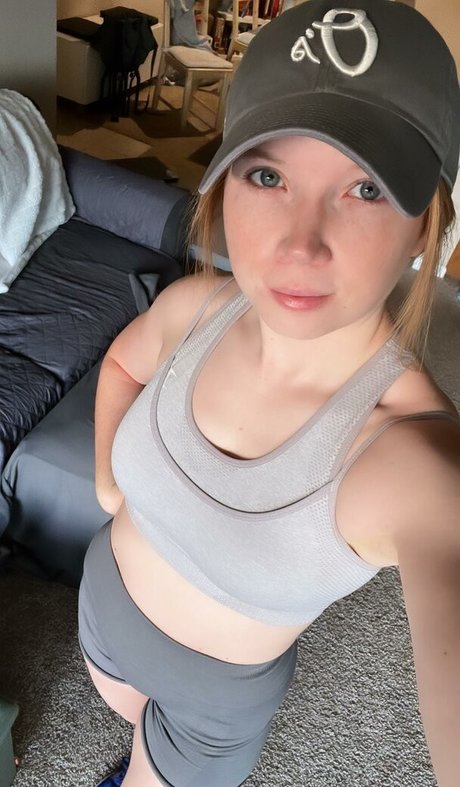 Peachy Noel modelo sexual galería