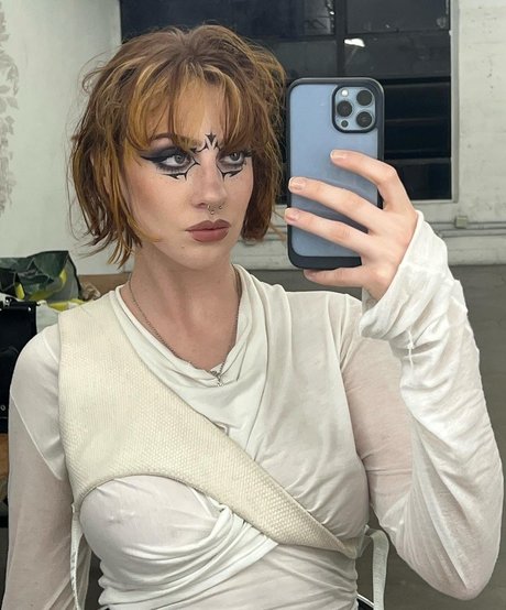 leche de fresa onlyfans bastante caliente fotos