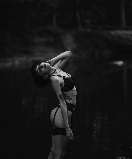 msliterate desnudos estrella fotos