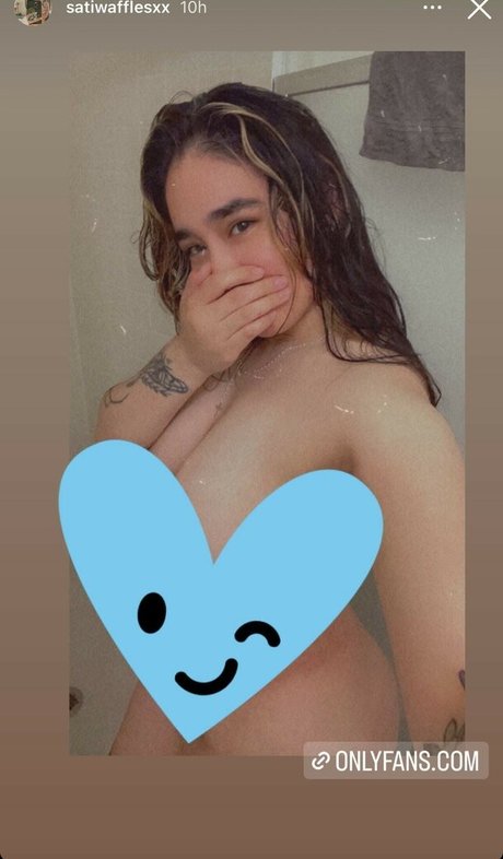 Satixx hermosa estrella porno archivo