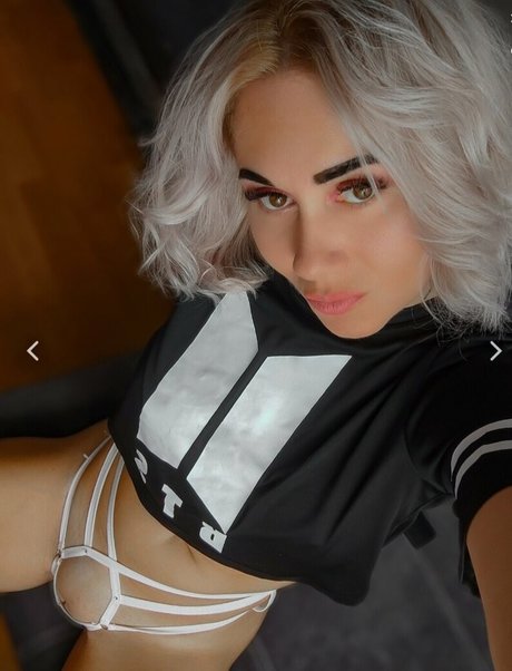 vrednashka modelo mejor fotos