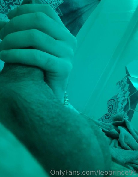 leoprince95 estrella porno desnuda imágenes