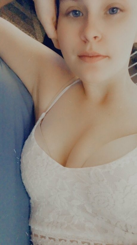 nessajade modelo galería