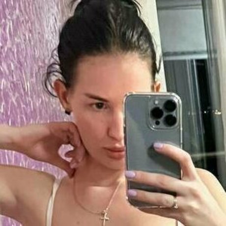 emma elisson estrella porno hd fotos