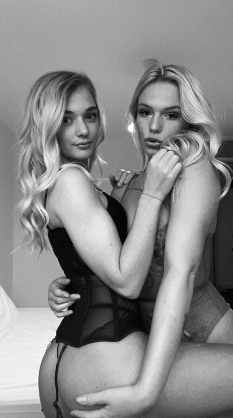 Abbie Coombes estrella de alta calidad galería