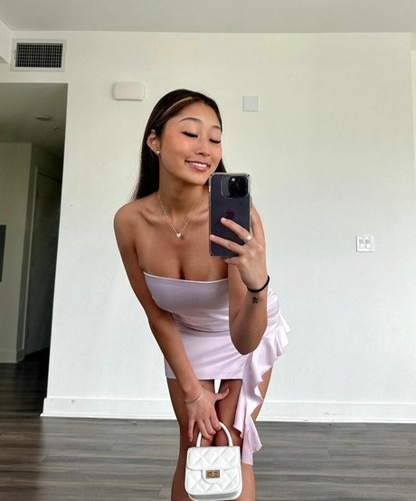 en onlyfans hermosa erótica imagen