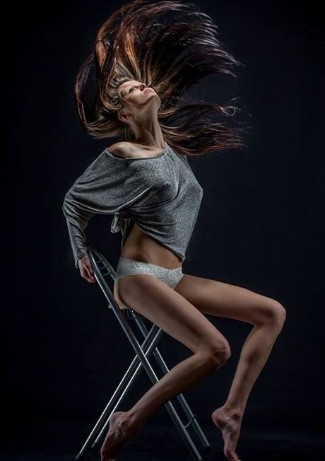 Sandra F_ estrella porno erótica fotos