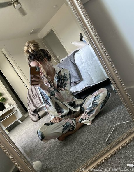 elitaopsfree estrella porno adulto foto