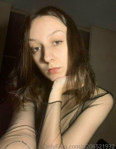 pppoisonnnivy estrella porno gratis galería