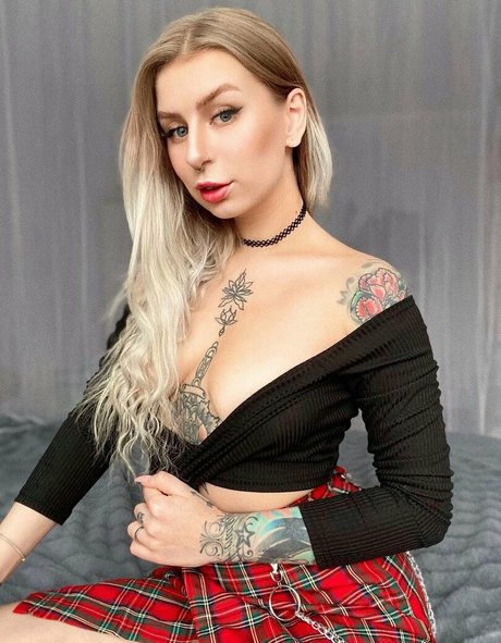 helga1 free modelo de arte fotos