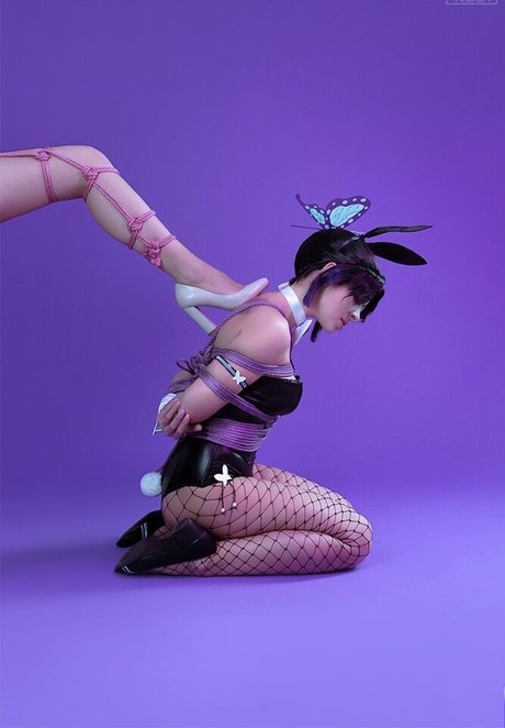 Yunakairi desnudos estrella fotos