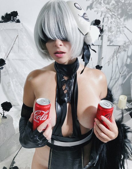 Yunakairi estrella porno gratis foto