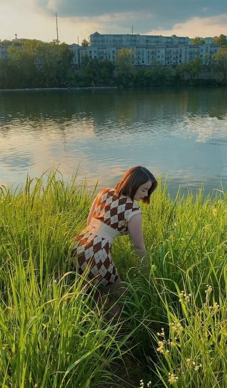 clara00ellis estrella porno adulto imágenes