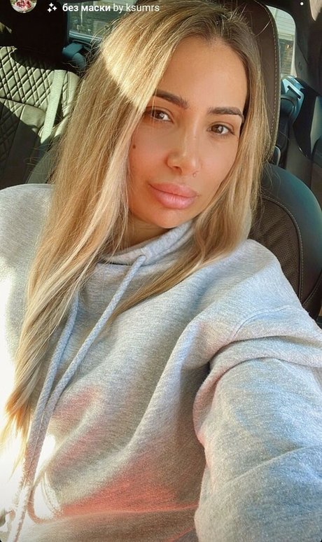 Romanian Girl modelo atractivo galería