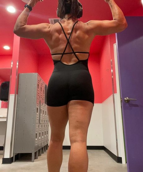 Raquel Rodriguez modelo porno galería