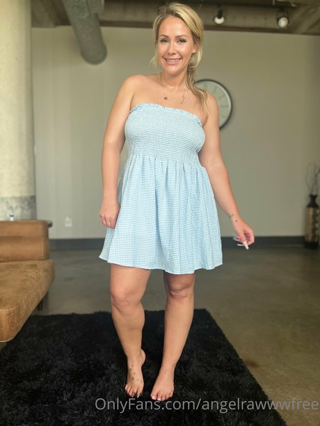 angelrawww modelo adulto galería