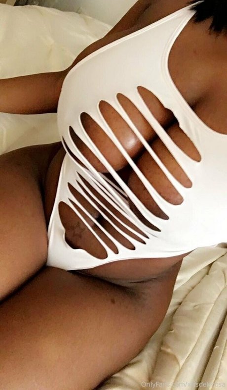 xris delarosa modelo gratis galería