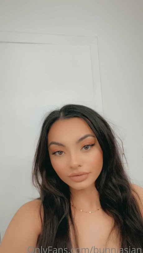 bunniasian desnudos estrella porno imágenes