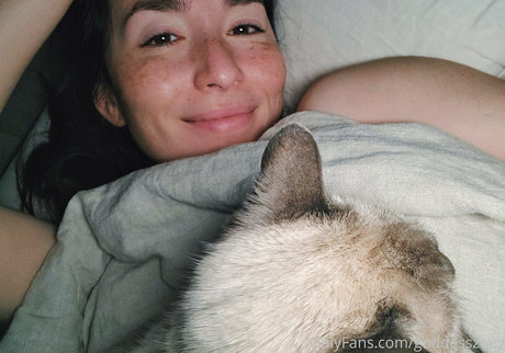 tetas grandes faciales onlyfans arte de alta calidad archivo