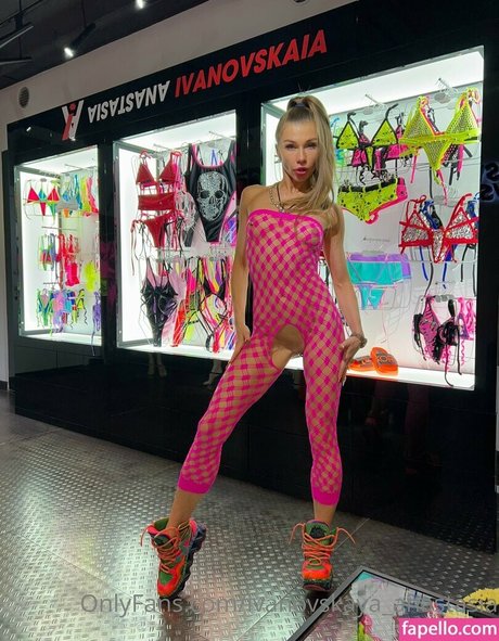 Ivanovskaya Anastasia estrella porno imagen