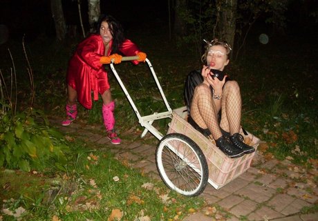 Ivanovskaya Anastasia modelo atractivo galería