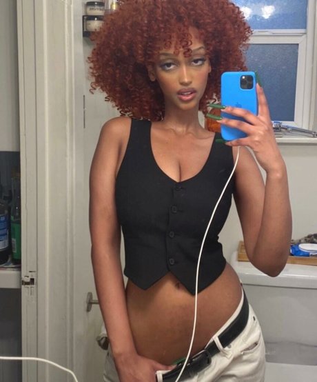 Solaya Ismail estrella perfecta archivo