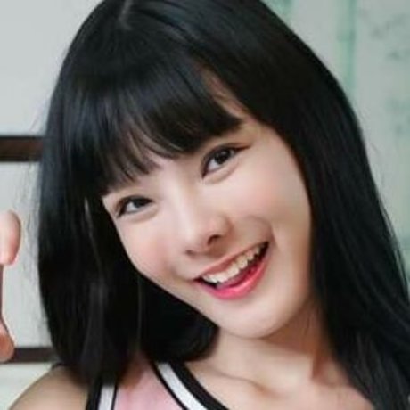 Beeko Pinknavy Fotoaufnahmen