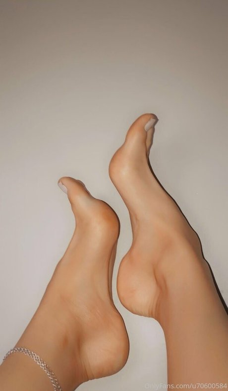 unigirlfeet estrella libre galería