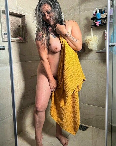 Paty Bacelis estrella agradable fotos