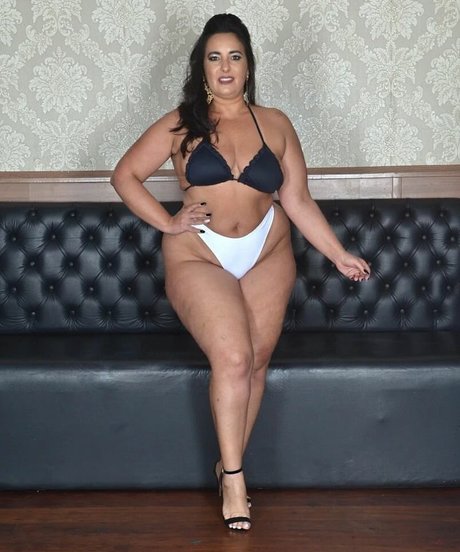 Renata Turini hermosa actriz recopilación