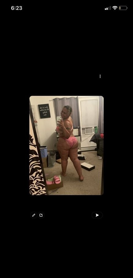 lolabooty111122 sexo estrella imagen