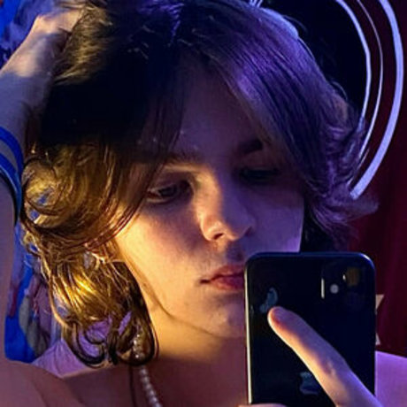 onlybonez hermosa modelo archivo