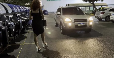 Nathalia Fontes estrella porno gratis imagen