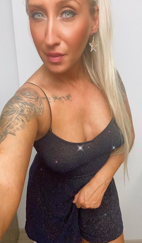 anksunamoon estrella pornografica galerías