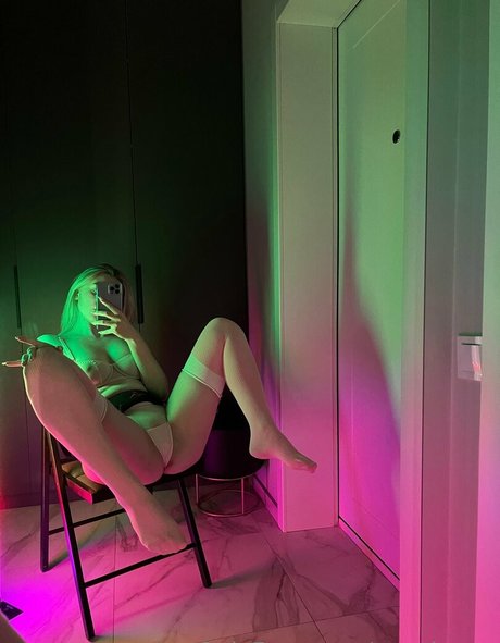 Nensi Mur mejor estrella galerías