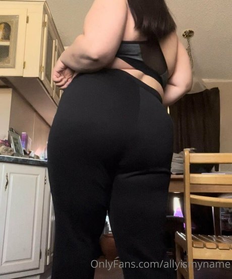 allyismyname modelo desnudos fotos