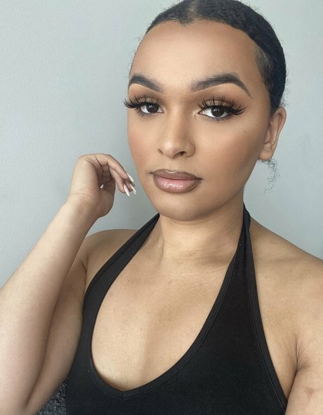 tsyazmin estrella porno adulto imágenes