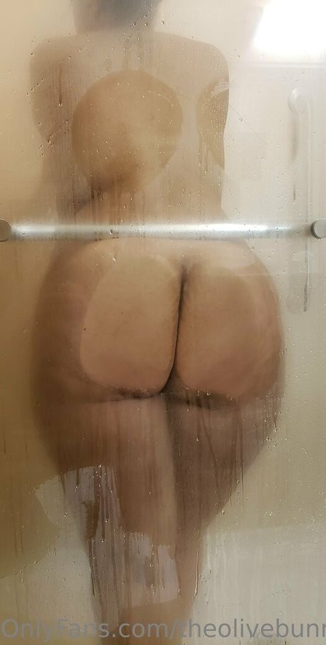 theolivebunny modelo perfecto galerías