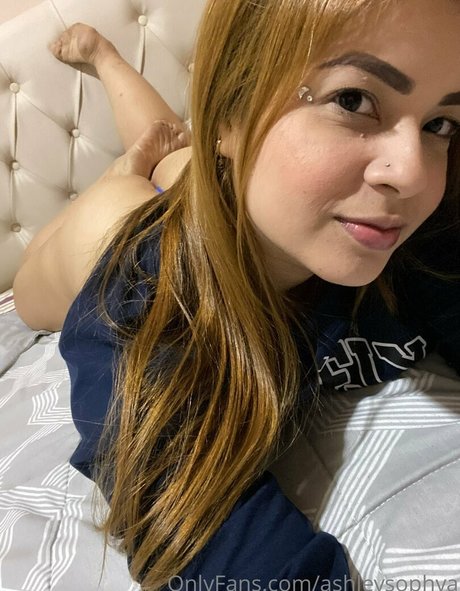 ashleysophya actriz caliente imagen