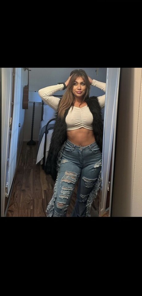 realsliimjadey hermosa estrella foto