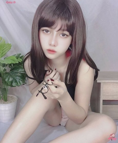 Violet Airis estrella porno adulto imagen